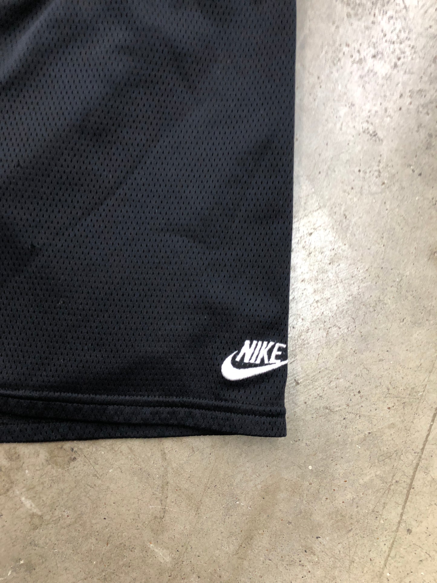 VTG Nike Black Mesh Shorts Sz M