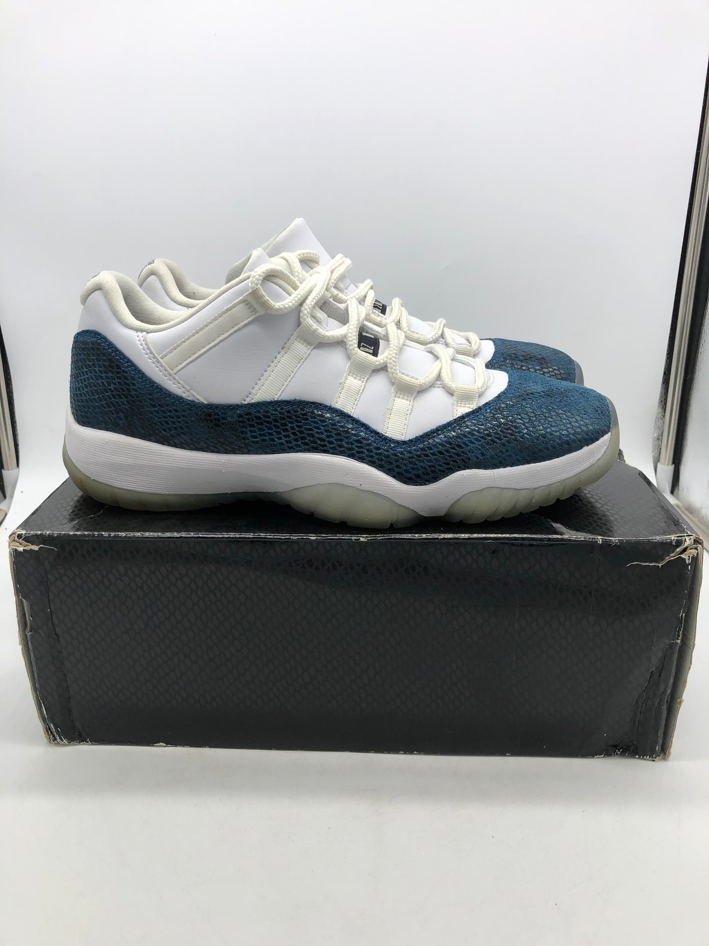 Used Air Jordan 11 Low "Snakeskin" Sz 10.5M/12W