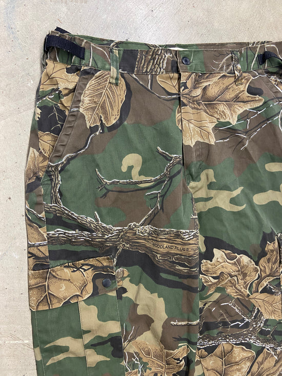 VTG Camo Woodland Plus Hunting Pants Sz 36x30