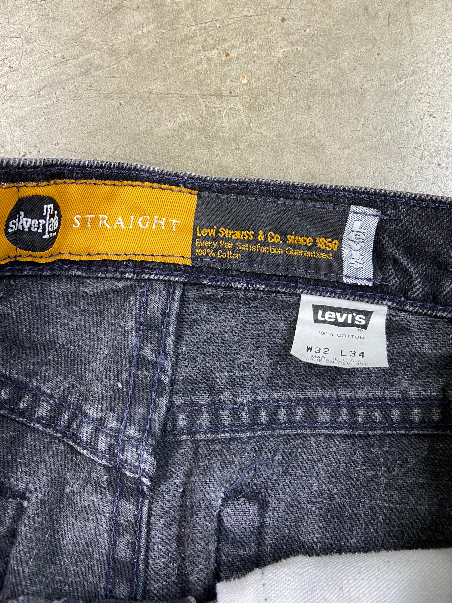 VTG Levis Straight Silvertab Black Denim Jeans Sz 32x34