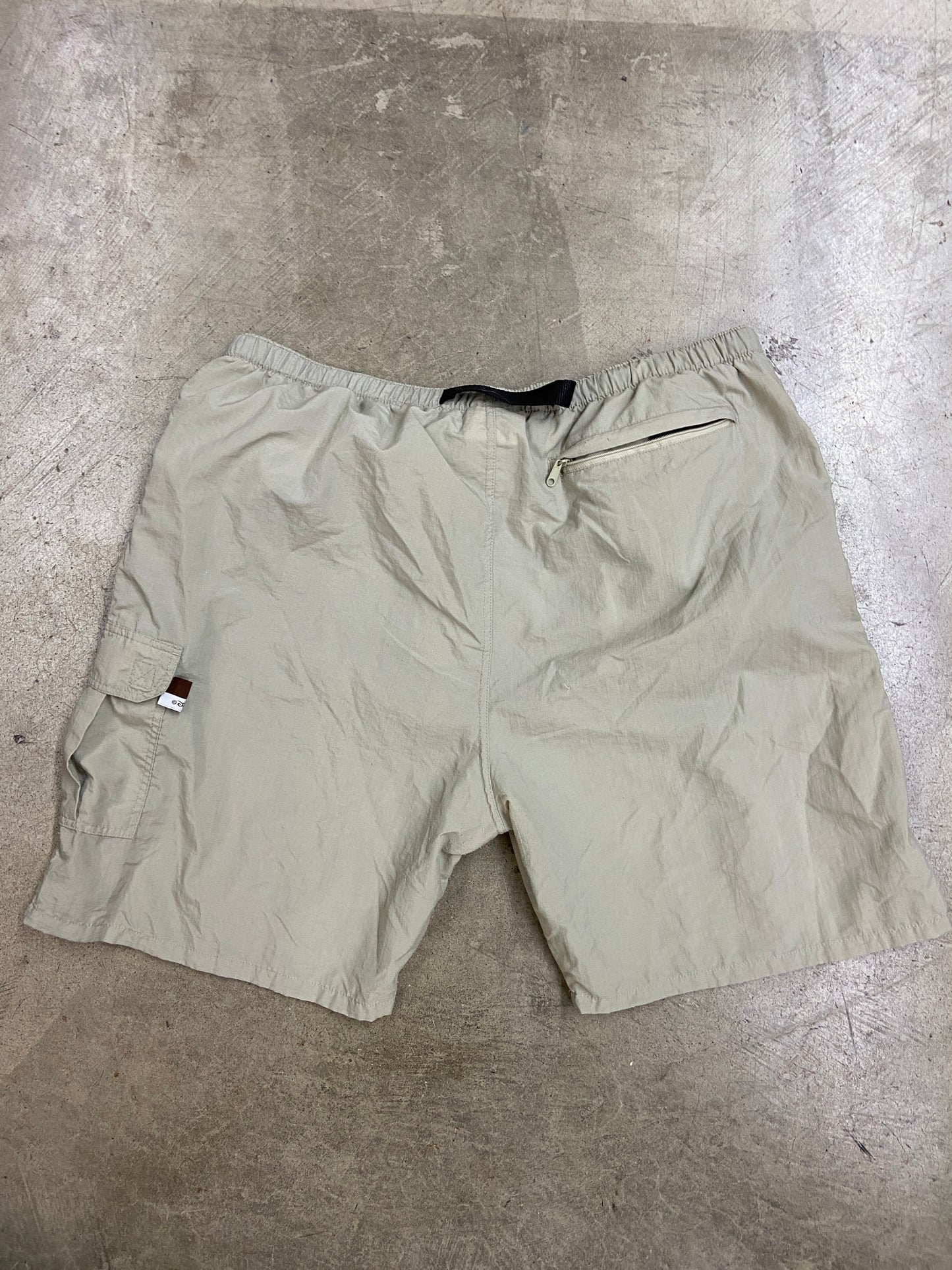 VTG Disney World Belted Shorts Sz XL