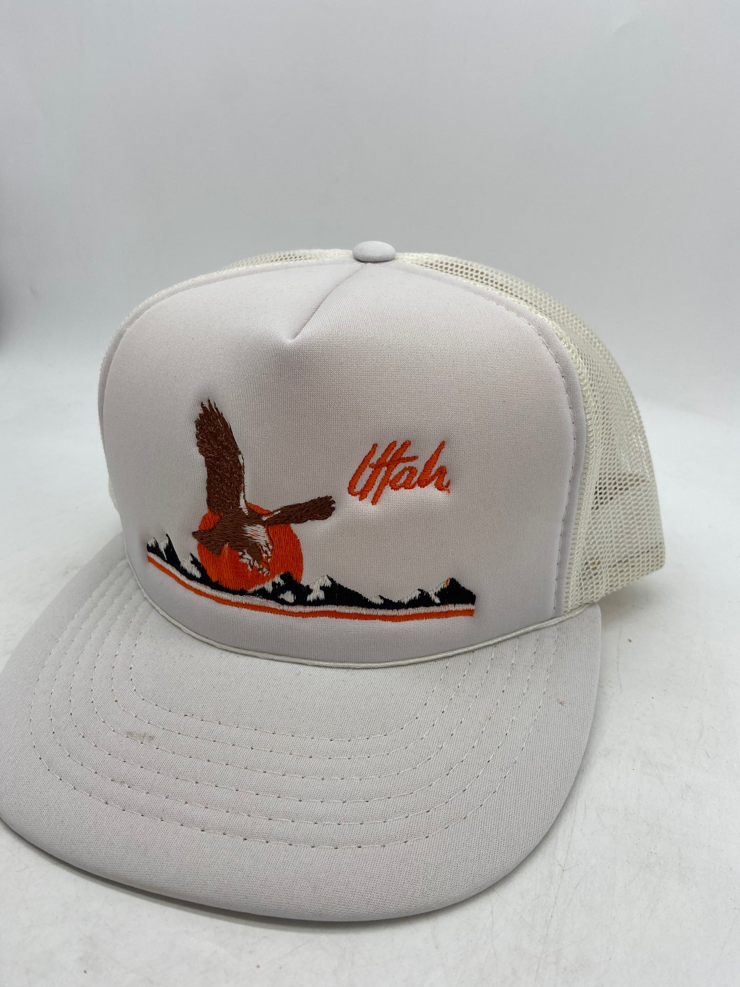 VTG Utah Eagle Nature White Trucker Hat