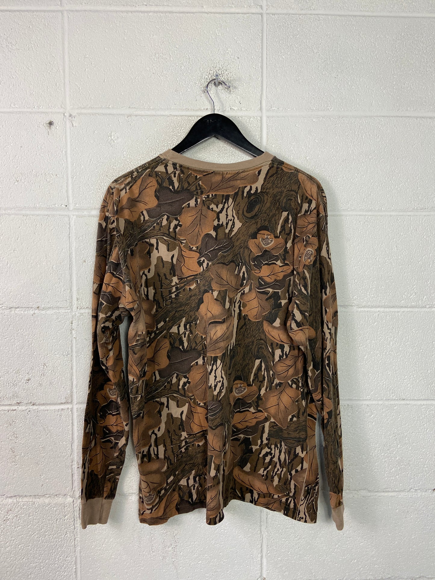 VTG Mossy Oak Leaves LS Tee Sz XL