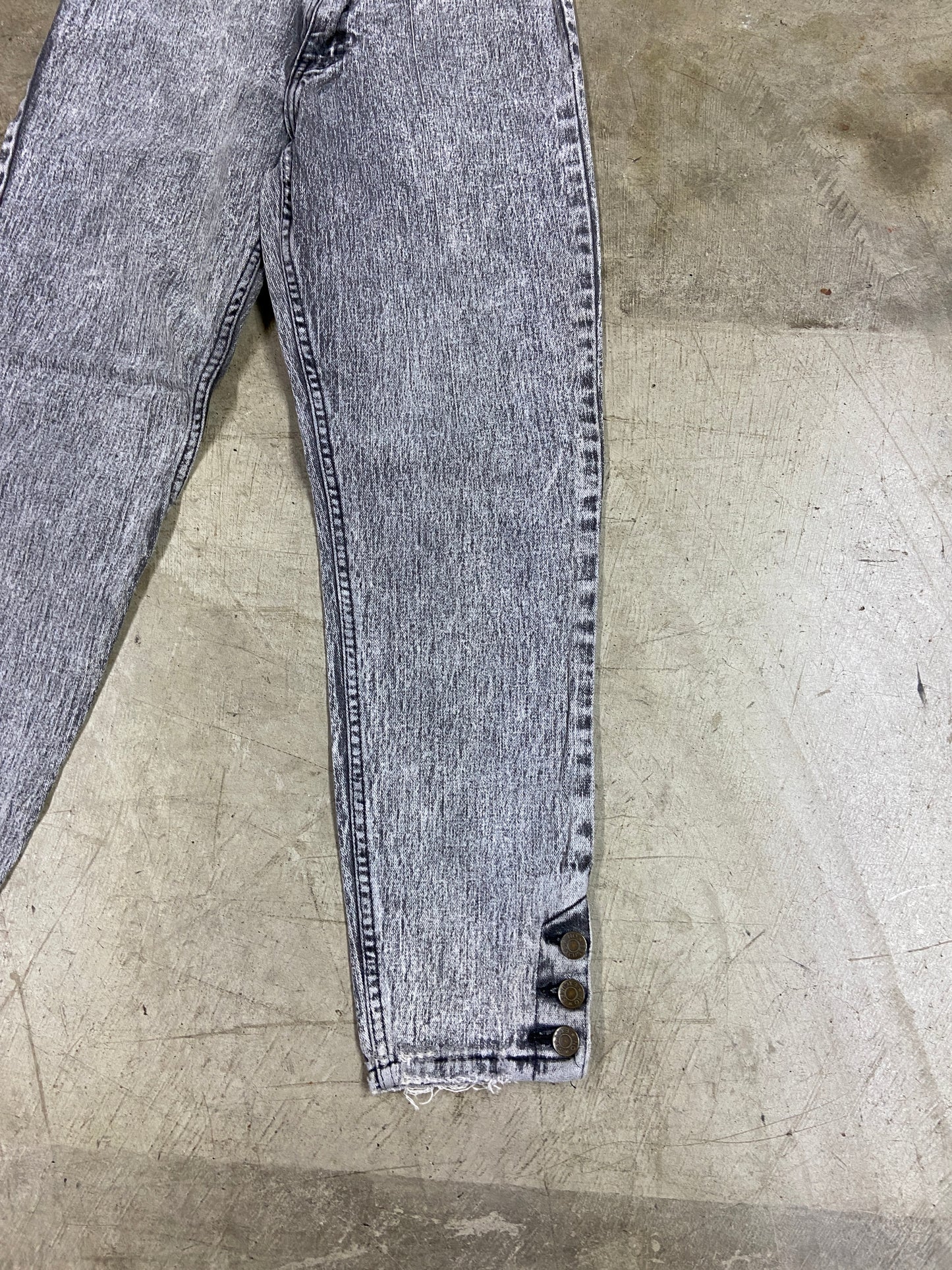 VTG No Excuses Acid Wash Jeans Sz 28x28