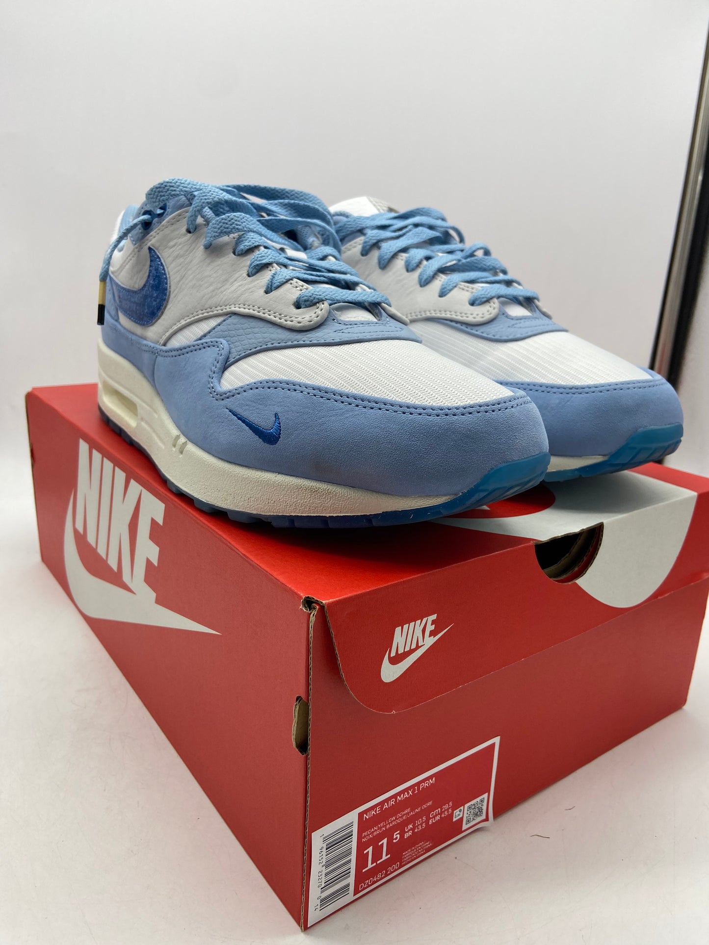 Preowned Nike Air Max 1 Premium Blueprint Sz 12M/13.5W