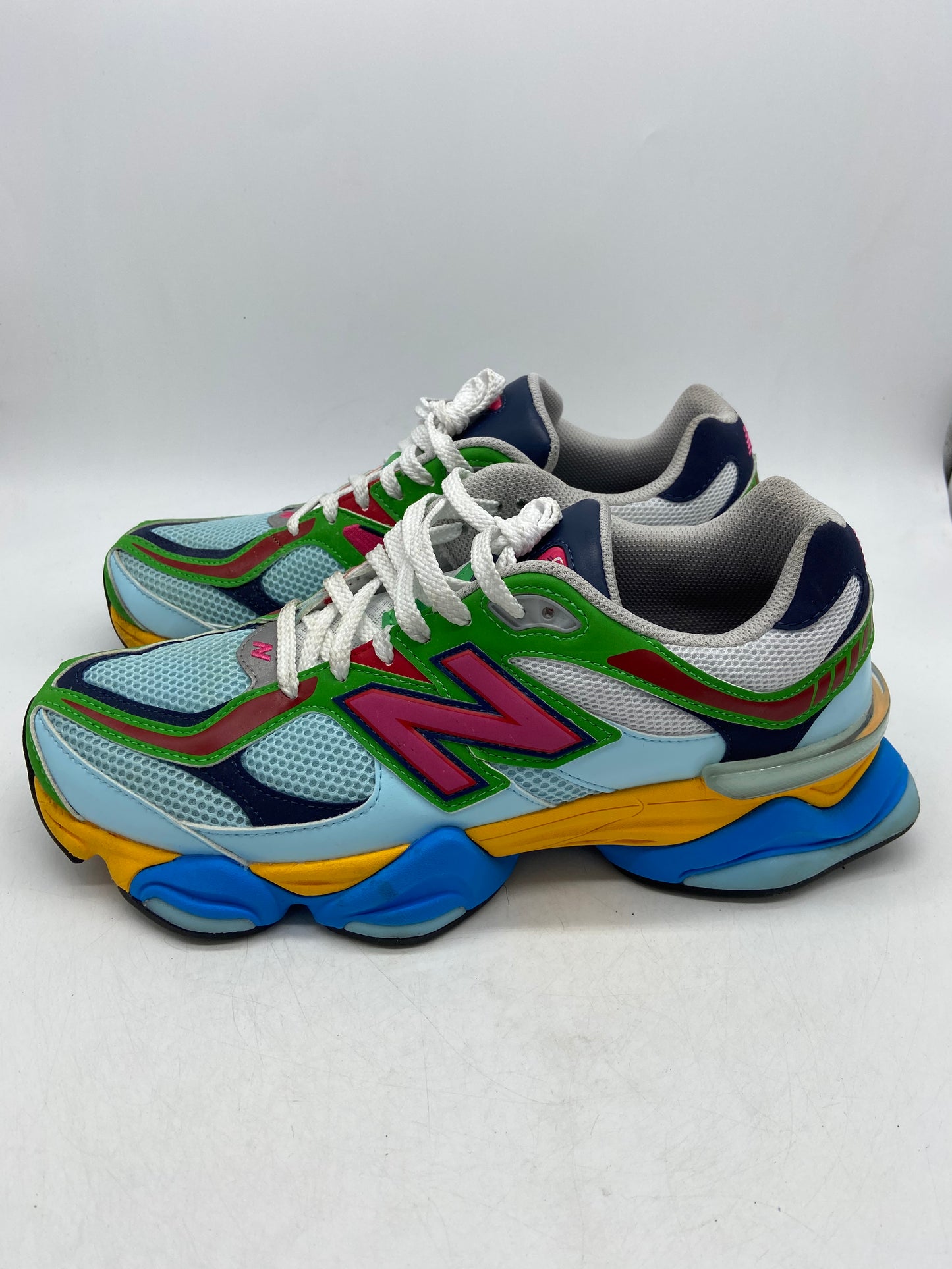 Preowned New Balance 9060 Beach Glass Pink Sz 11.5M/13W U6090NBN