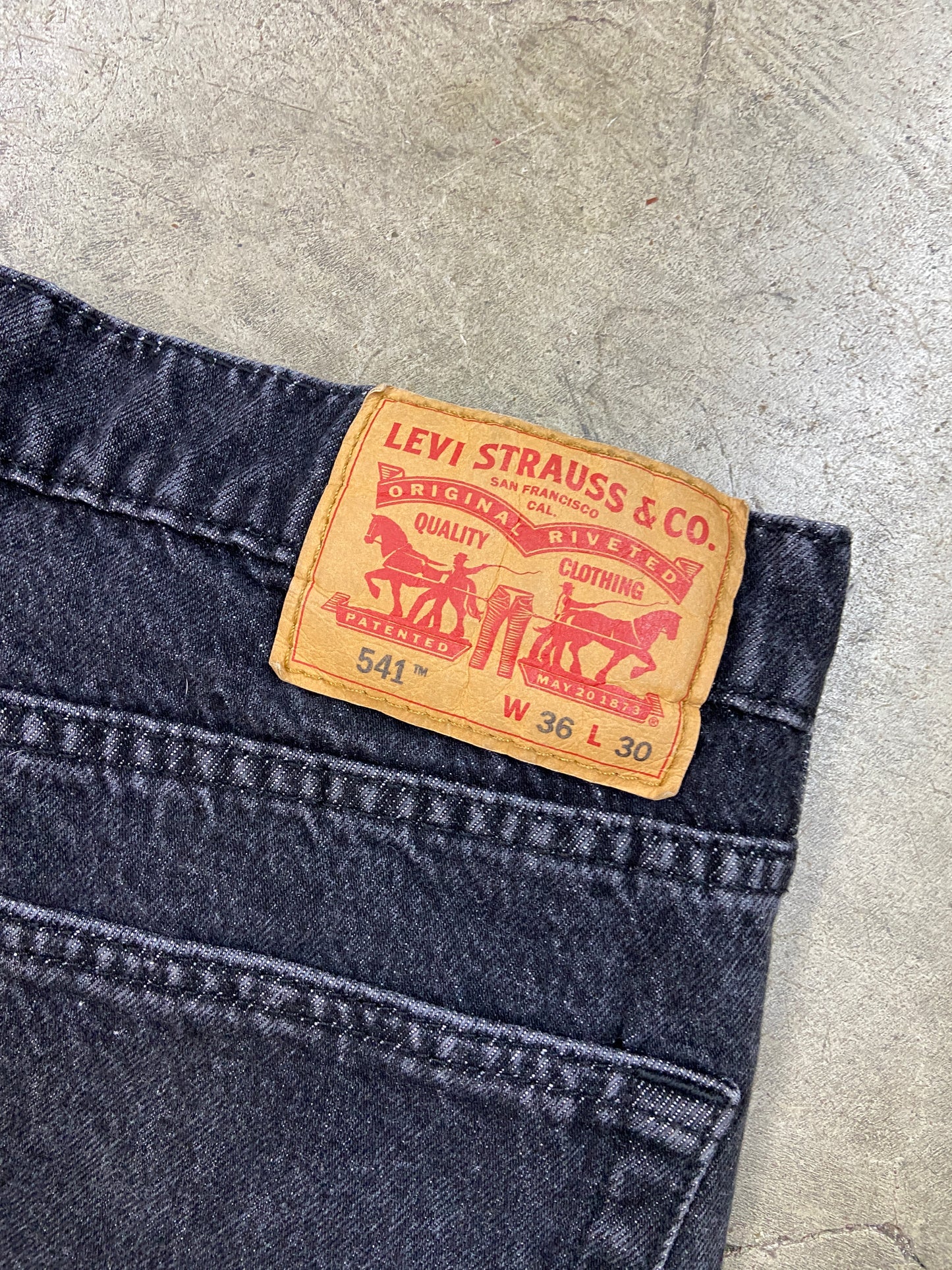 VTG Levis Black Denim Double Knee Jeans Sz 36x30