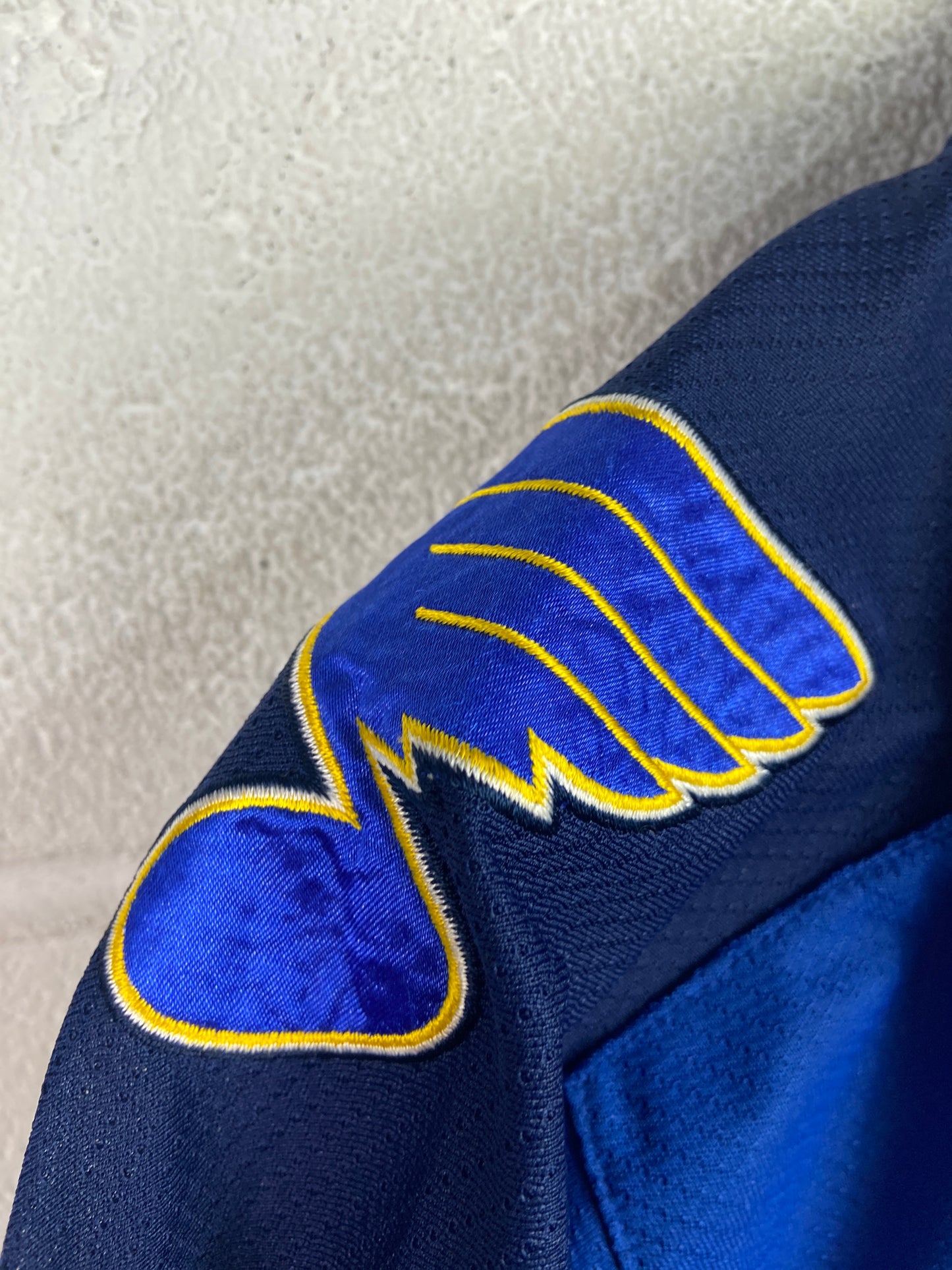 Y2K St Louis Blues Hockey Jersey Sz Youth L