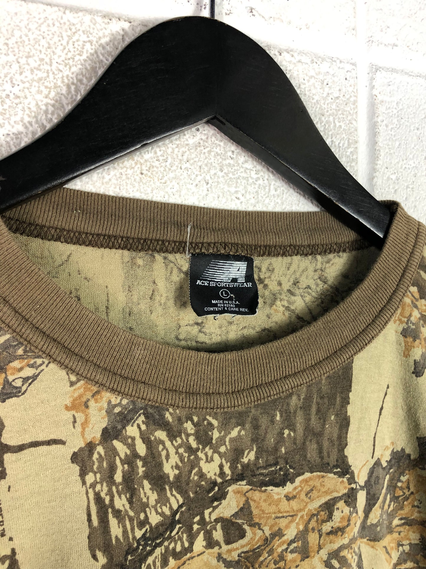 VTG Ace Sportswear Sniper Camo Tee Sz M