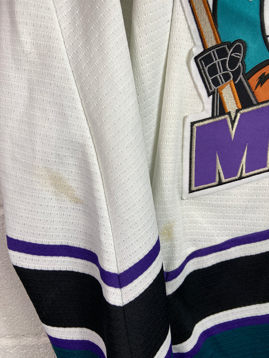 VTG Manitoba Moose Hockey Jersey Sz L