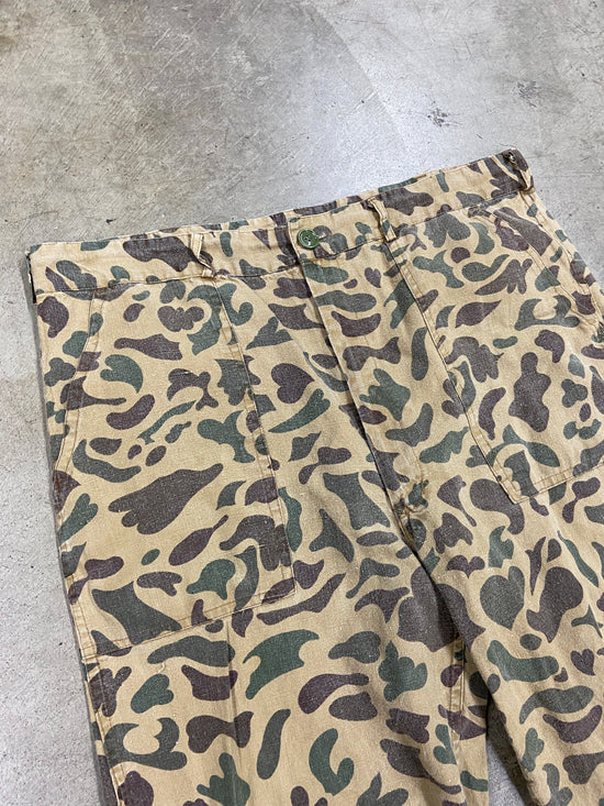 VTG Duck Camo Pants Sz 38x32