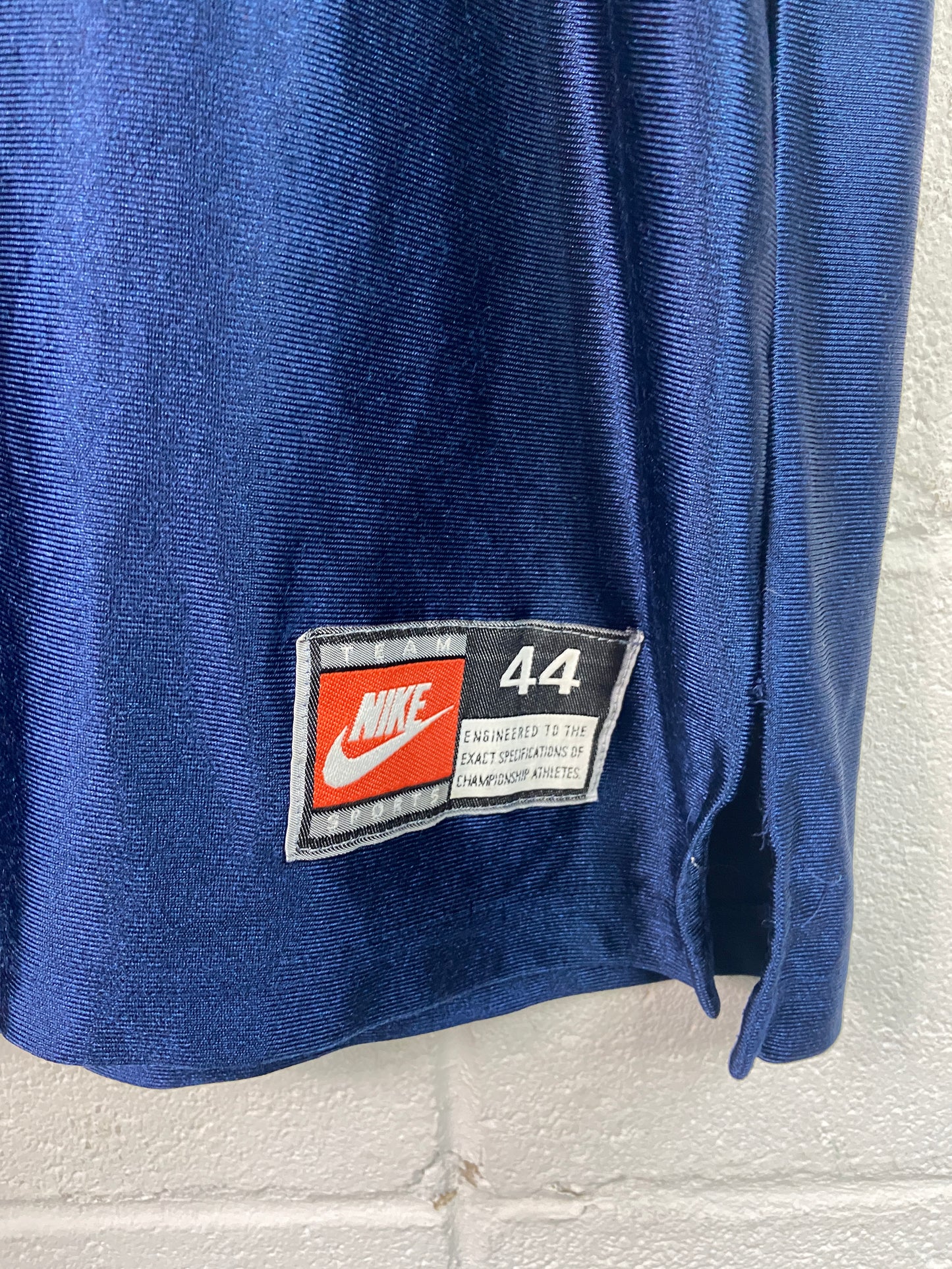 VTG Michigan Wolverines Nike Basketball Jersey Sz 44/L
