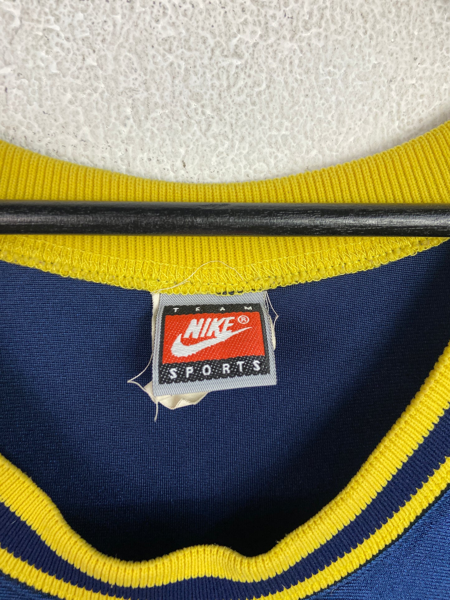 VTG Michigan Wolverines Nike Basketball Jersey Sz 44/L