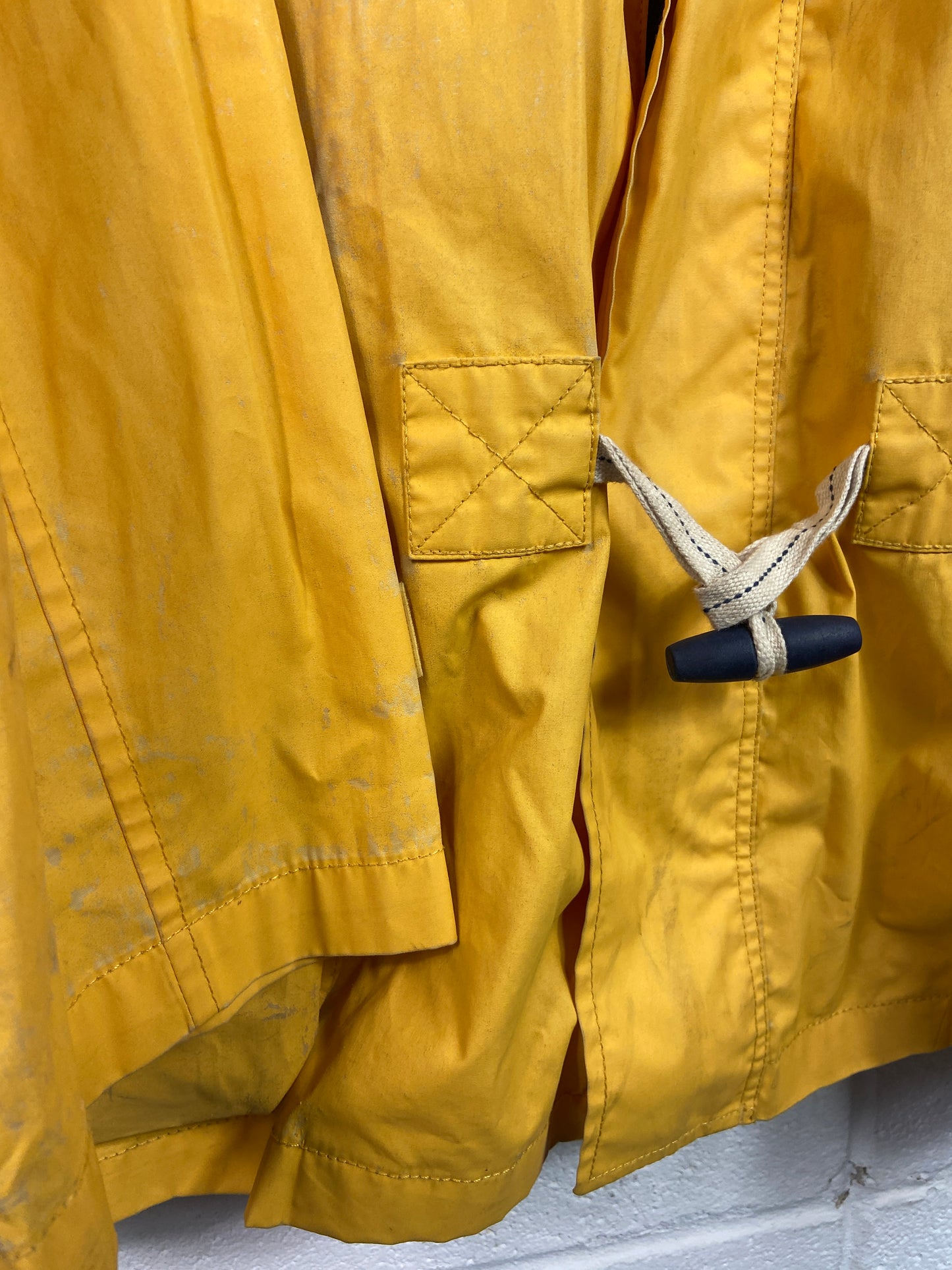 VTG Tommy Hilfiger Fireman Rain Jacket Sz L