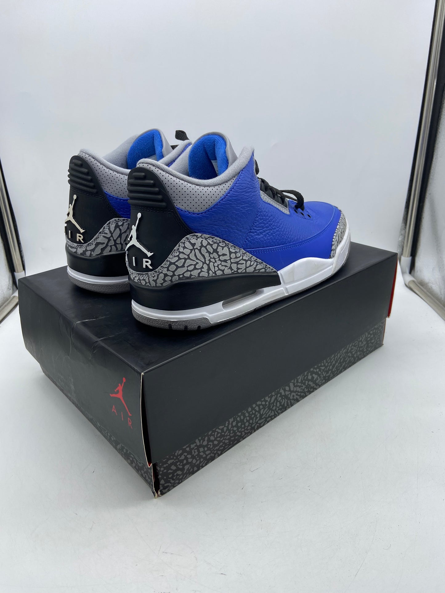 Preowned Air Jordan 3 Retro Varsity Royal Cement Sz 9M/10.5W CT8532-400