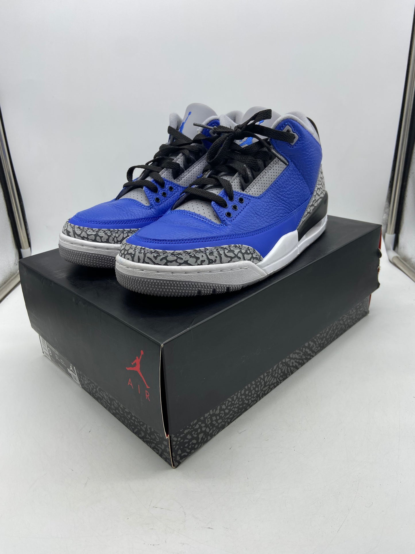 Preowned Air Jordan 3 Retro Varsity Royal Cement Sz 9M/10.5W CT8532-400