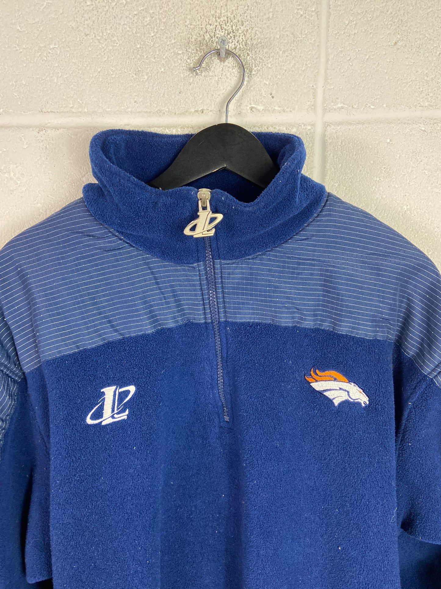 VTG Logo Athletic Denver Broncos Quarter Zip Fleece Sz L