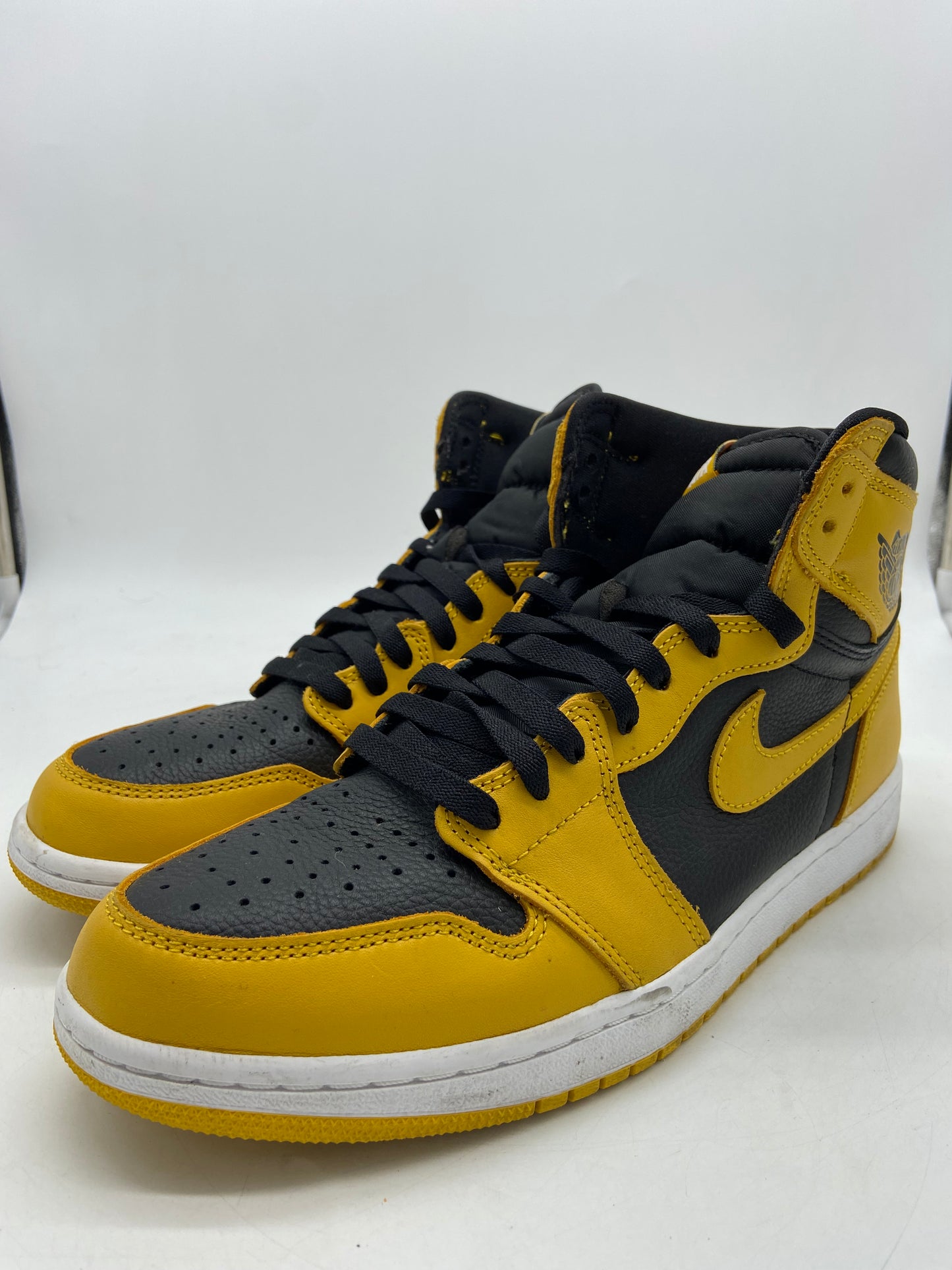 Preowned Jordan 1 Retro High Pollen Sz 10M/11.5W