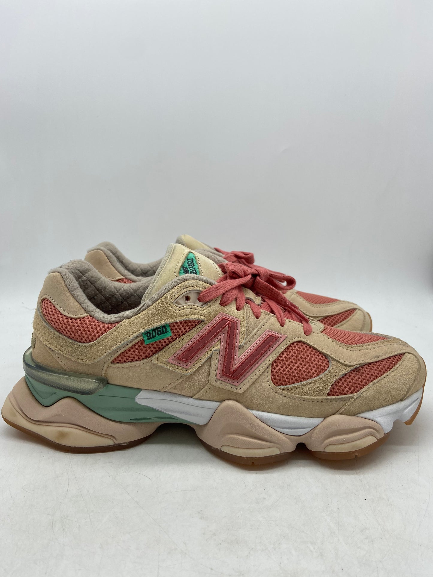 Preowned New Balance 9060 Joe Freshgoods Inside Voices Penny Cookie Pink Sz 9.5/11W