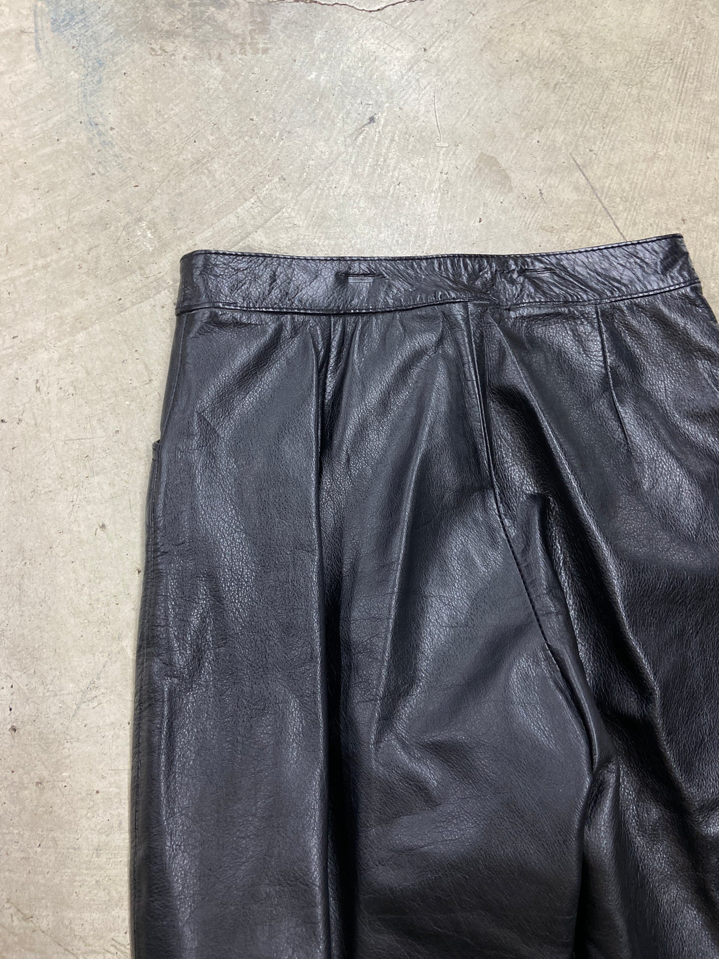 VTG Wilsons Black Leather Pants Sz 27x32