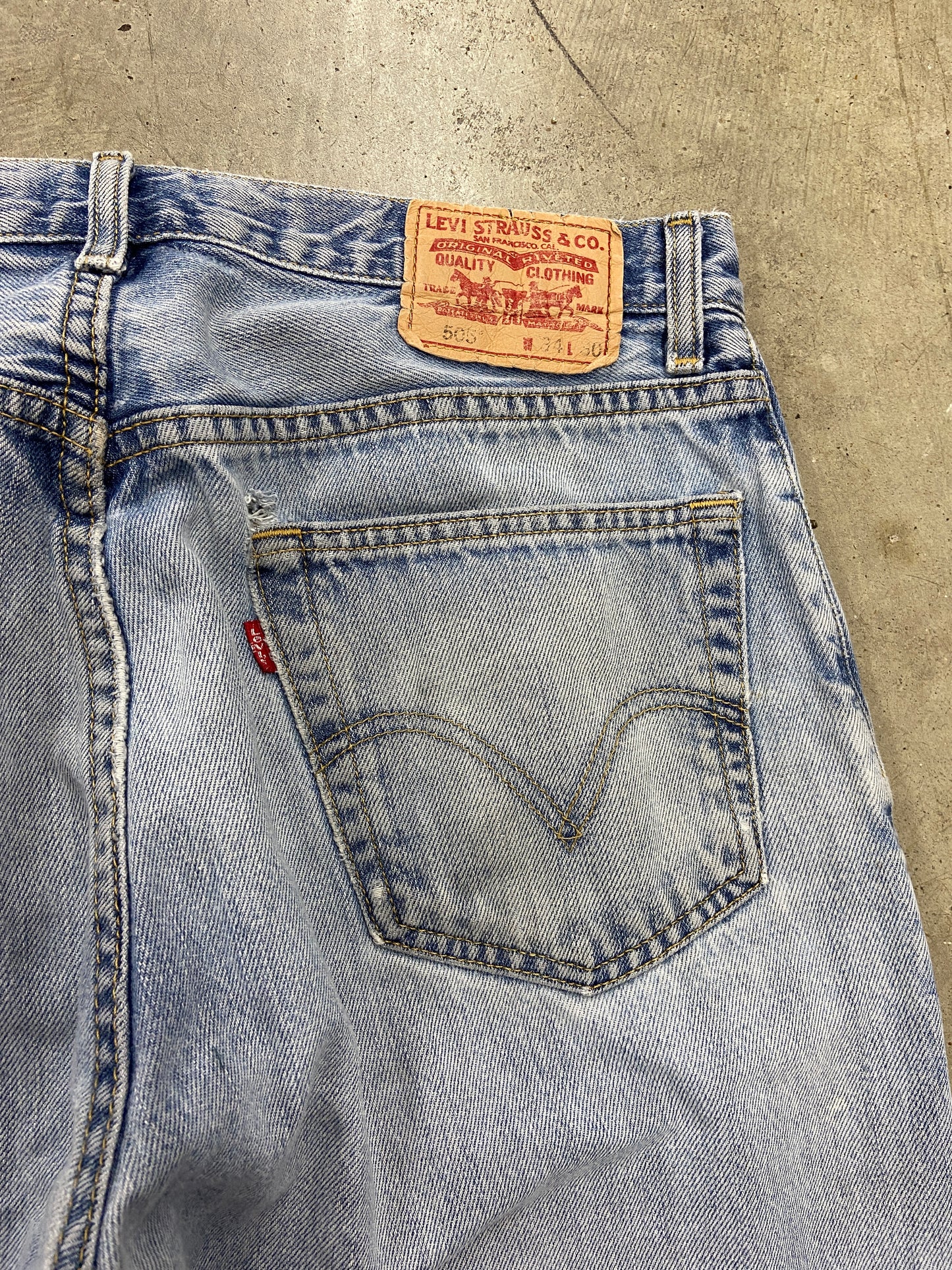 Y2K Levi's 505 Straight Leg Light Wash Denim Jeans Sz 34x30