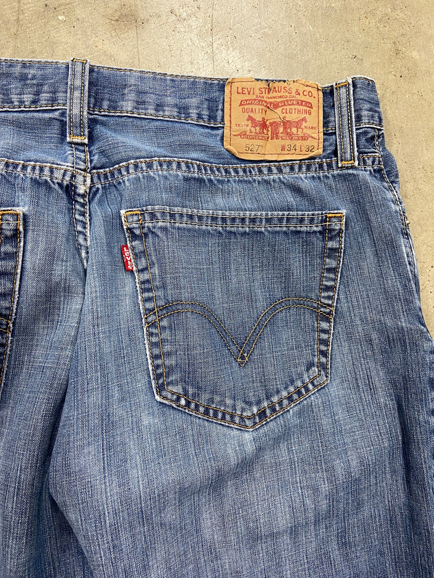 VTG Levi's 527 Bootcut Blue Denim Jeans Sz 34x32
