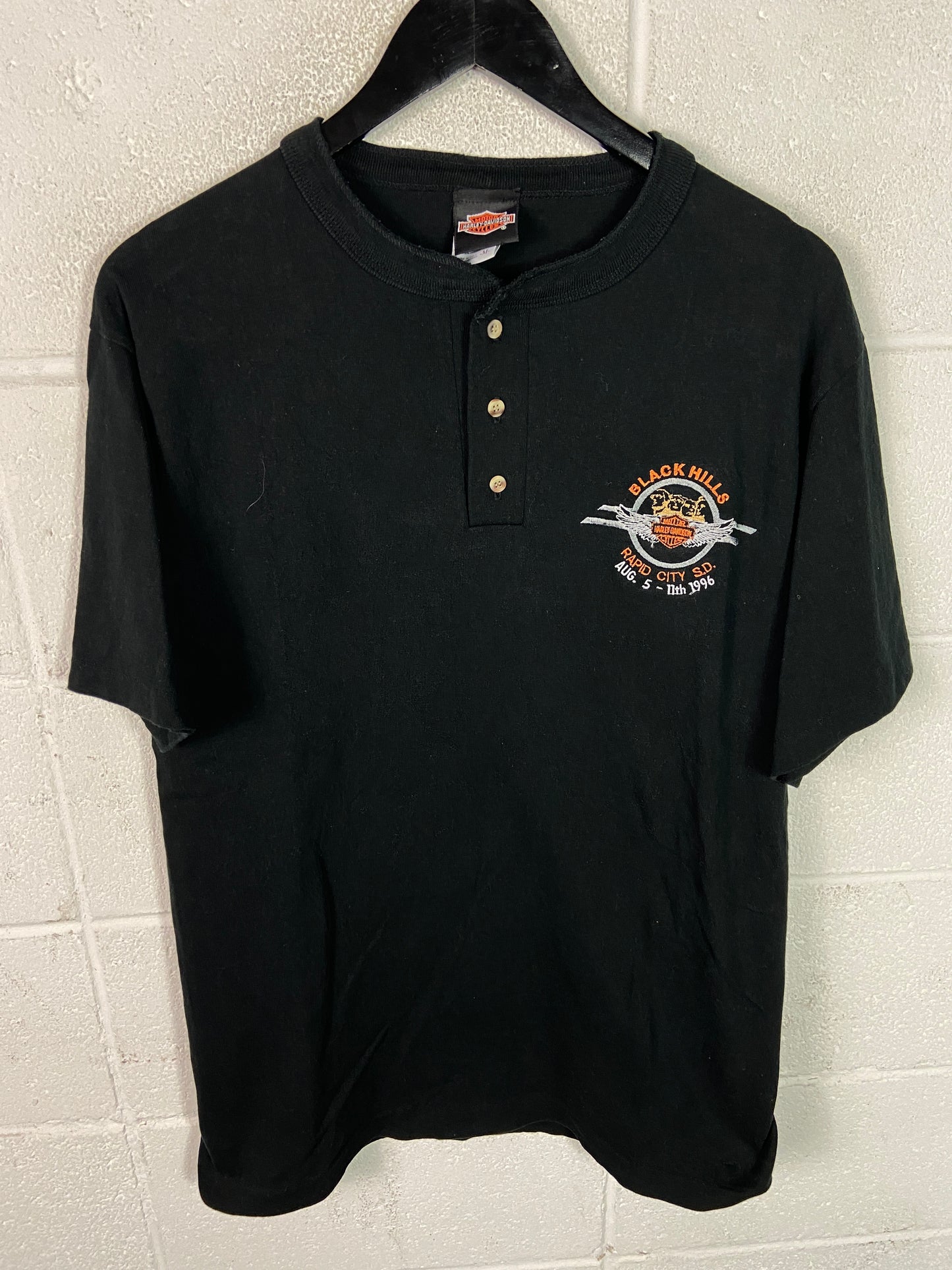 VTG Black Hills Harley Davidson Rapid City Henley Tee Sz Med