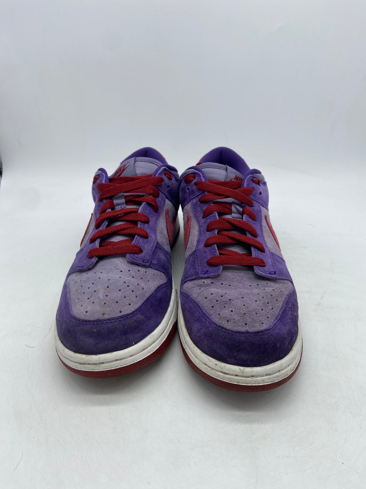 Preowned Nike Dunk Low Plum Sz 8M/9.5W CU1726-500