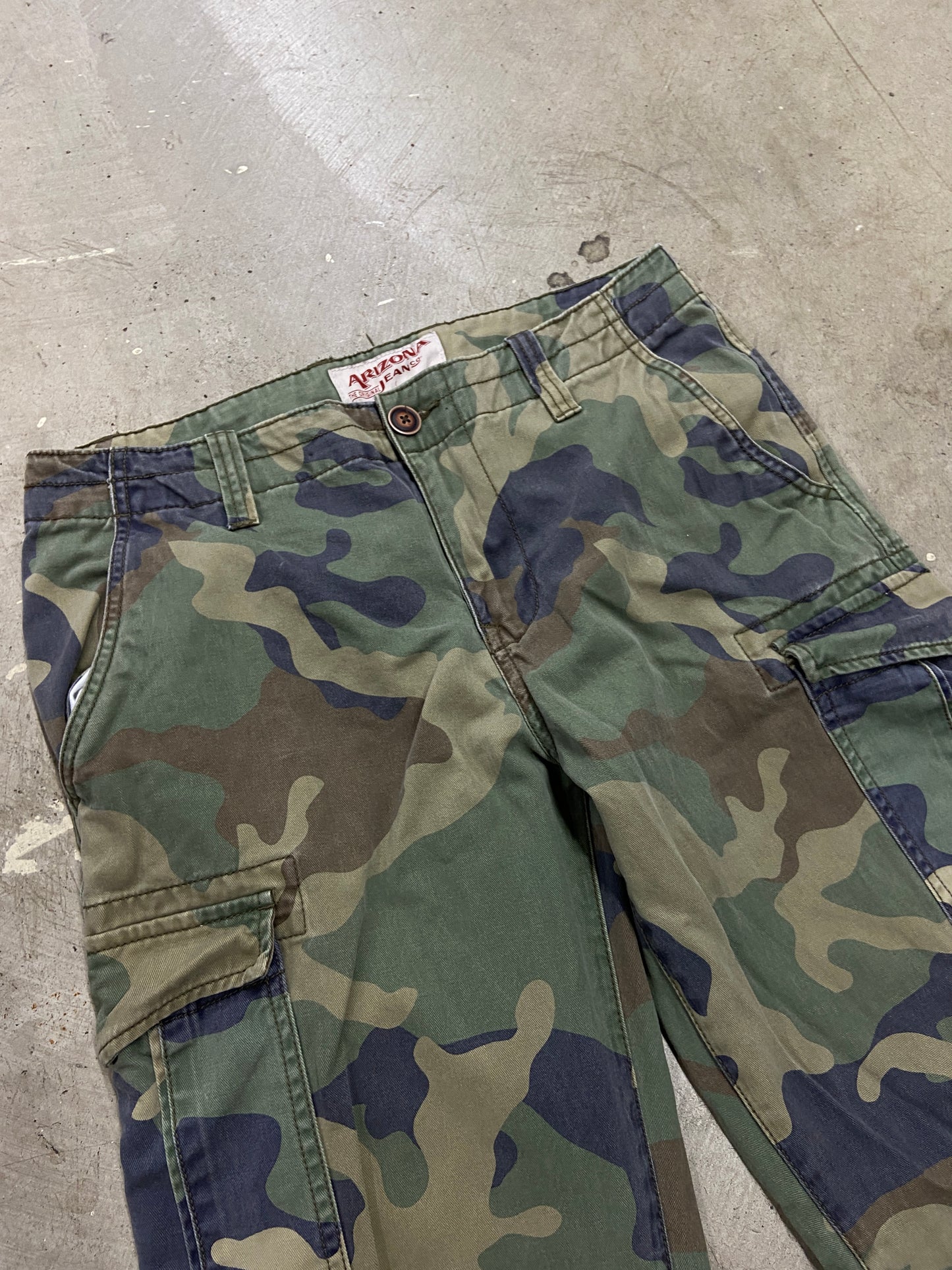 VTG Arizona Army Camo Cargo Pants Sz 32x30
