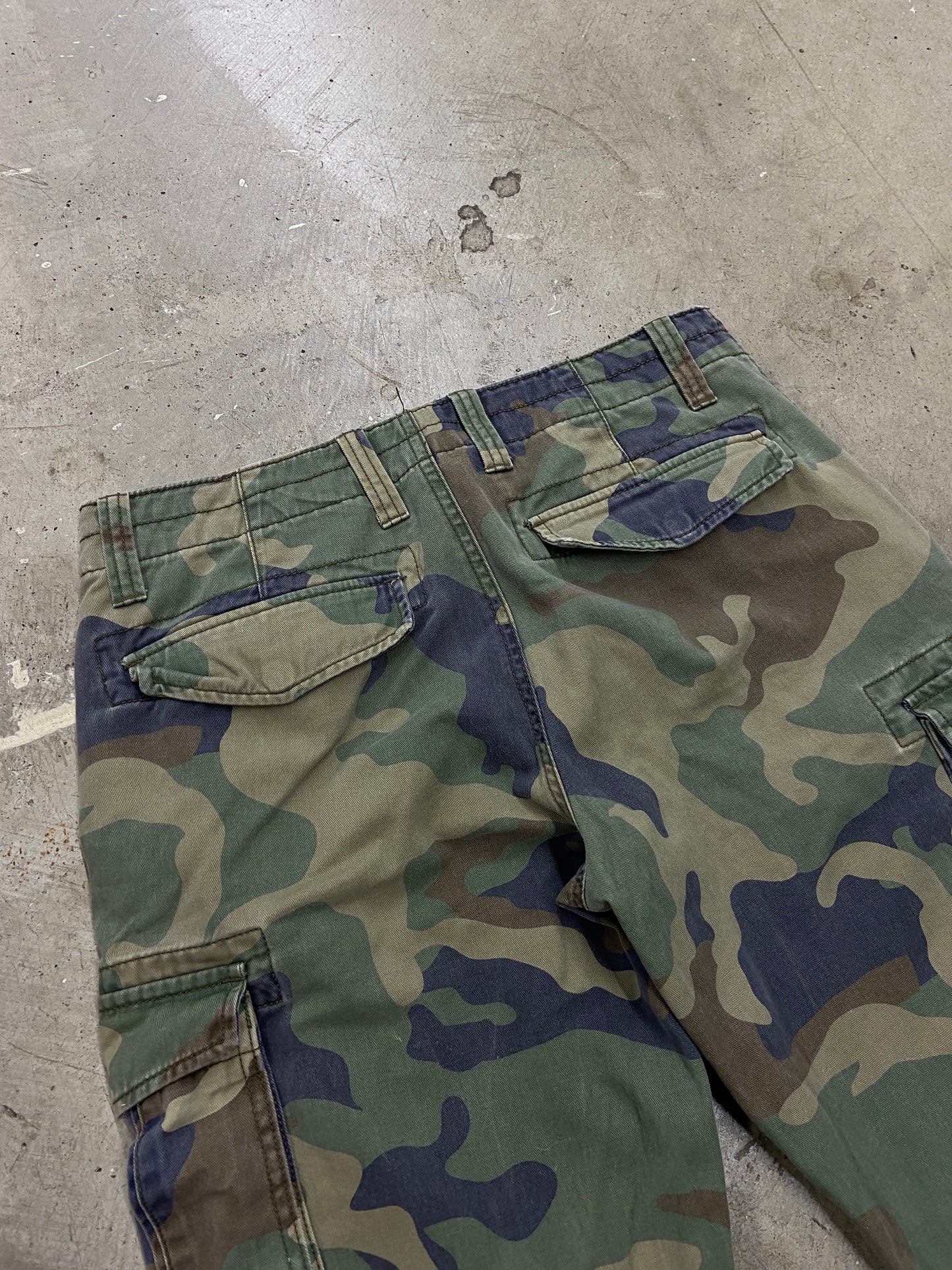 VTG Arizona Army Camo Cargo Pants Sz 32x30