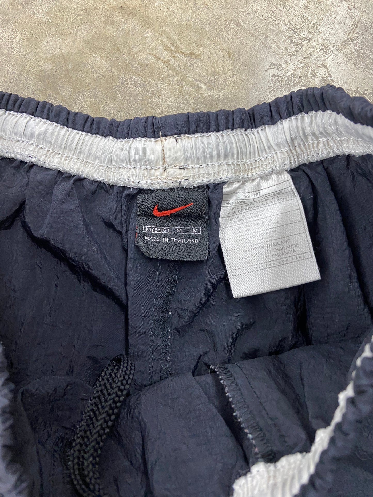 VTG Youth Nike Black Nylon Shorts Sz S