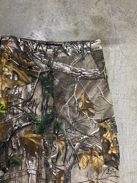 Camo Realtree Cargo Straight Leg Cutoff Pants Sz 30x28