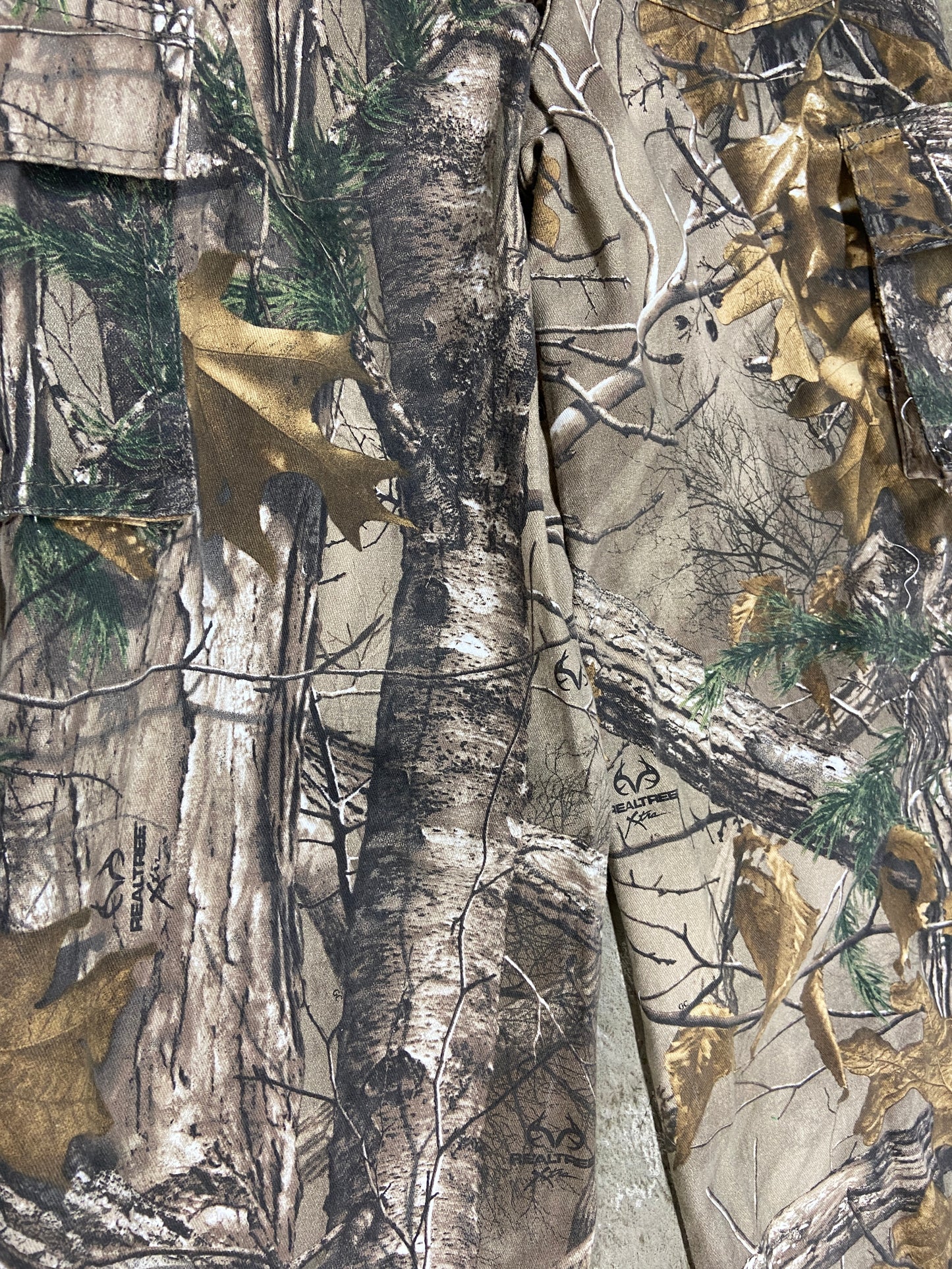 Camo Realtree Cargo Straight Leg Cutoff Pants Sz 30x28