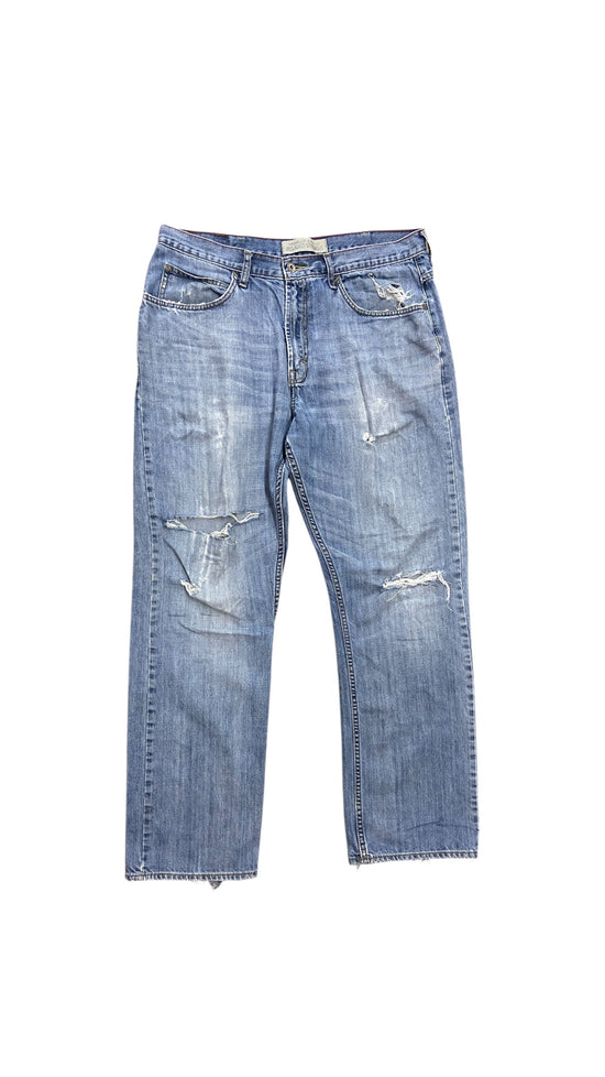 Y2K Wrangler Distressed Light Wash Blue Jeans Sz 36x32