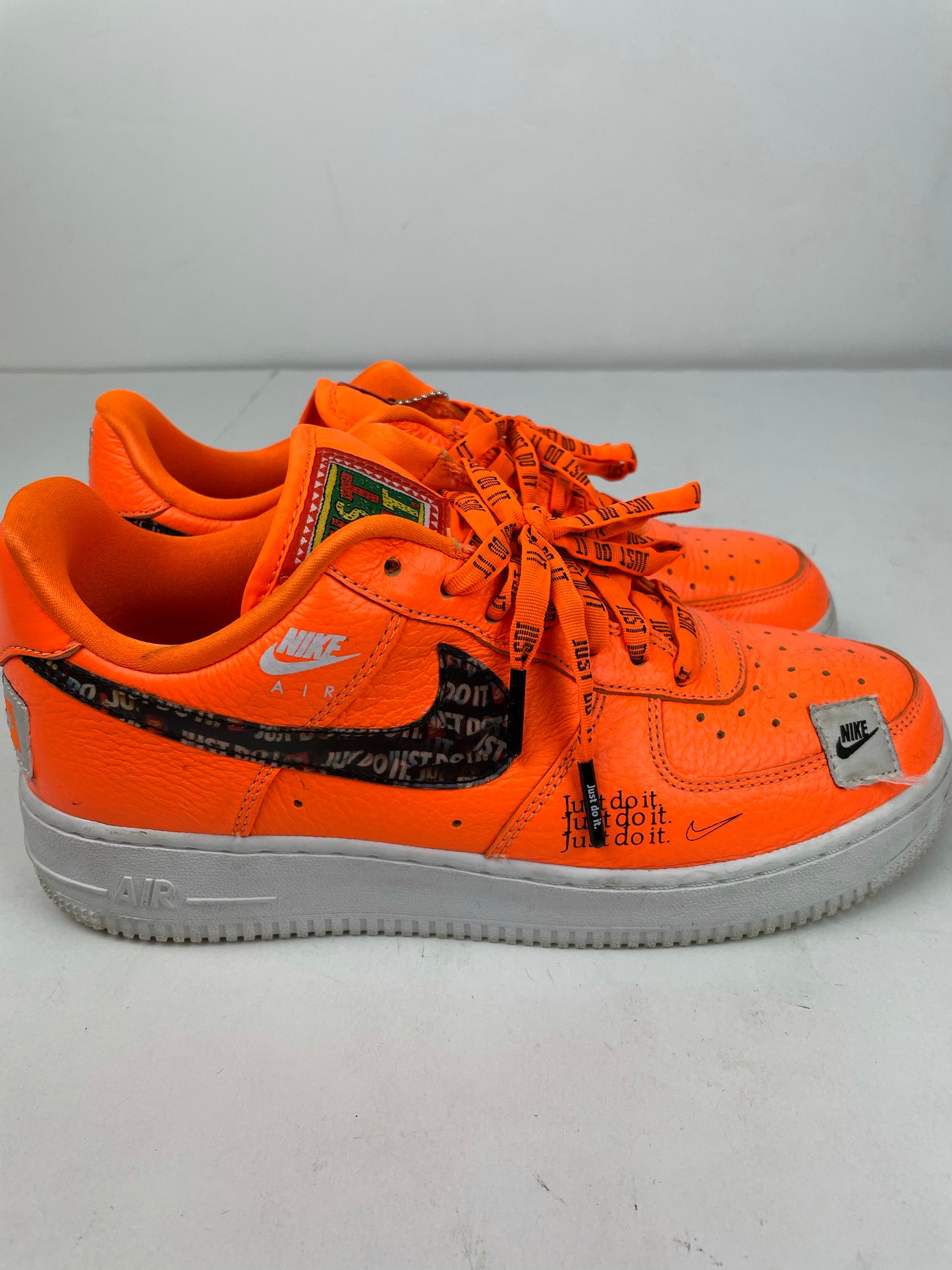 Used Air Force 1 "Just Do It" Sz 7