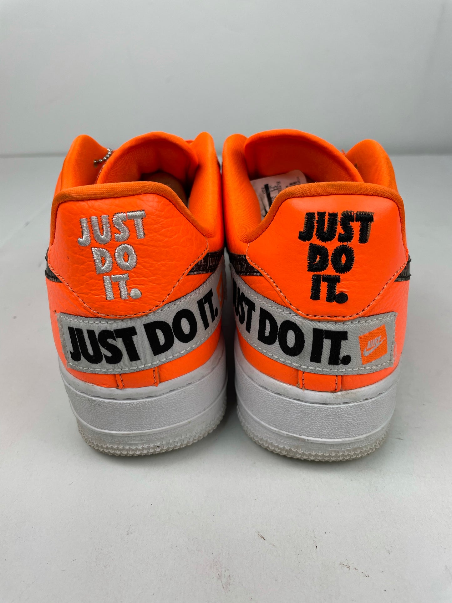 Used Air Force 1 "Just Do It" Sz 7