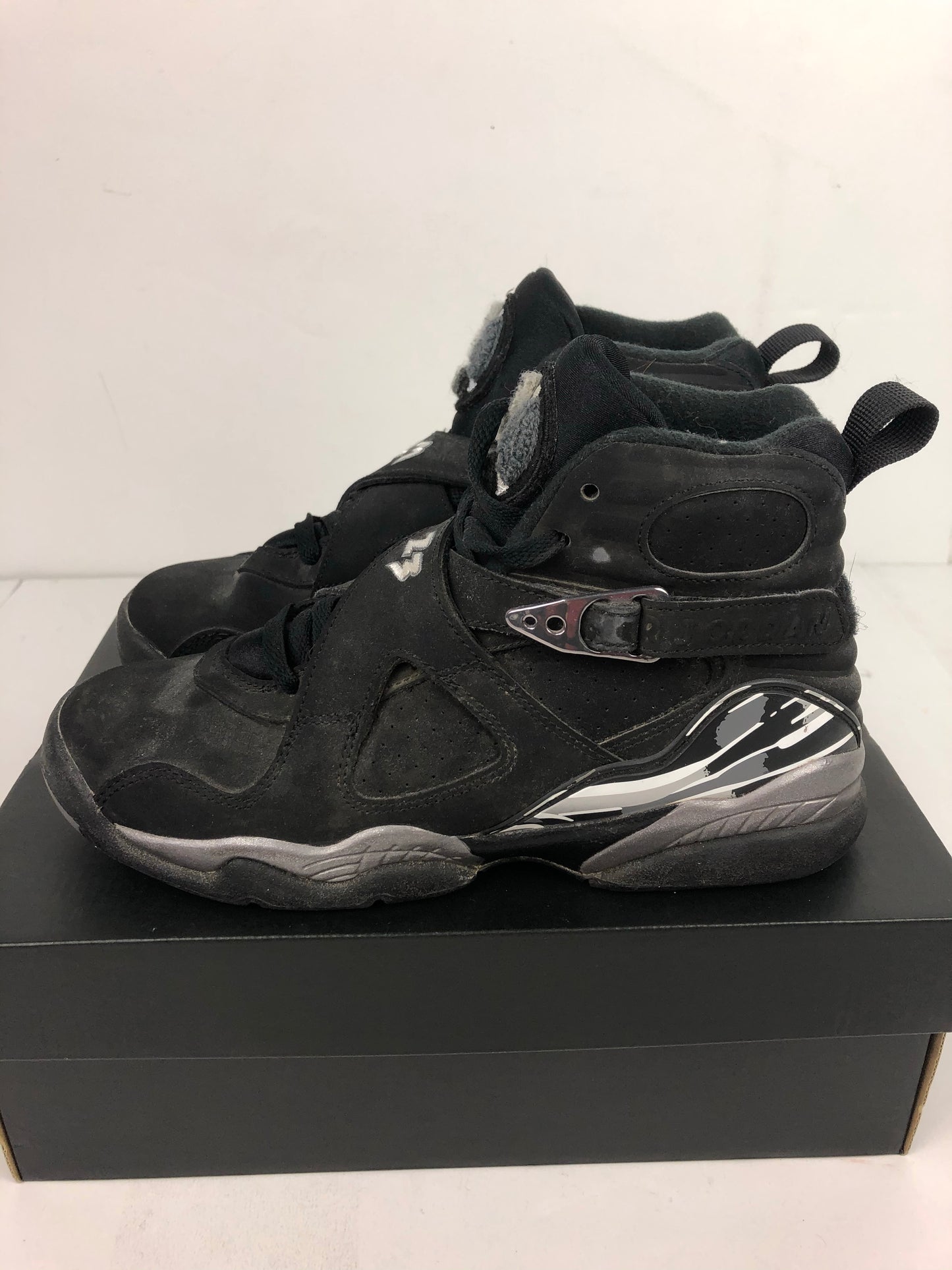 Preowned Air Jordan 8 Retro BG 'Chrome' Sz 5.5y