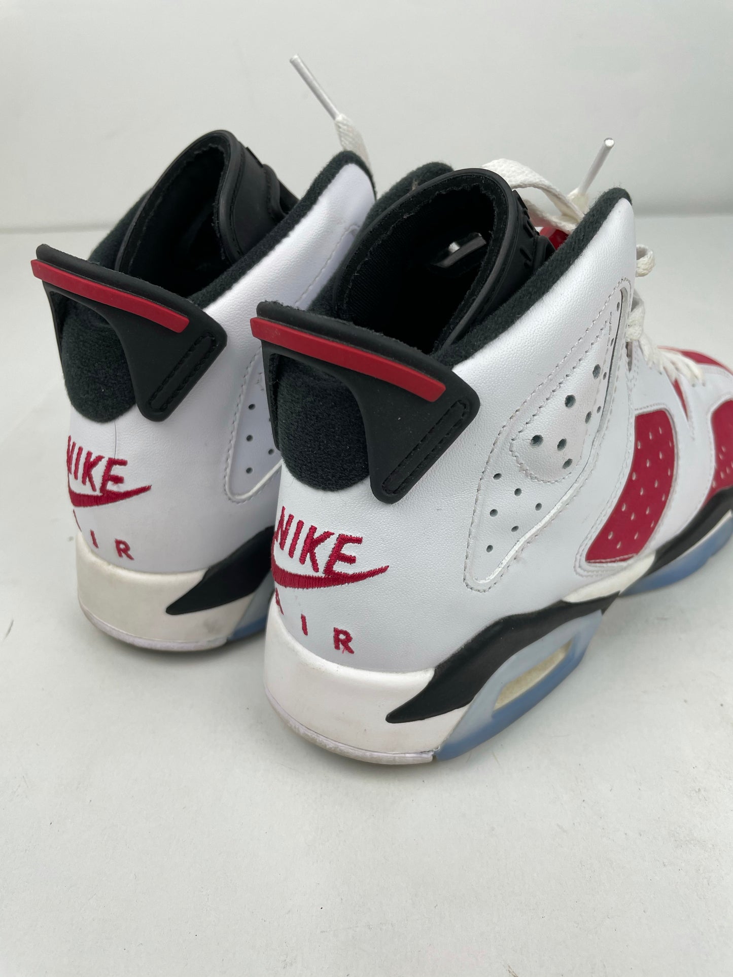 Preowned Air Jordan 6 2020 "Carmine" Sz 5Y/6.5W