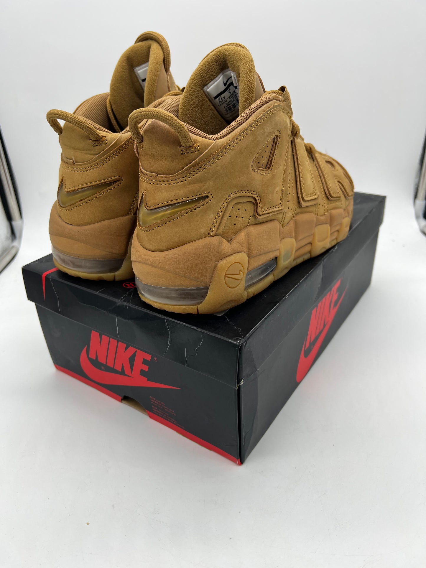 Used Nike More Uptempo Gs 'Flax' Sz 6.5y