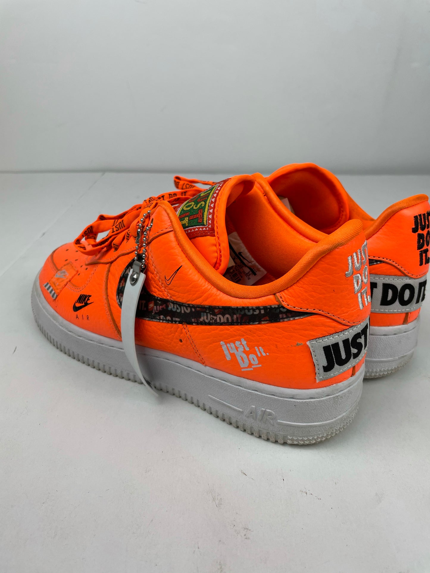 Used Air Force 1 "Just Do It" Sz 7