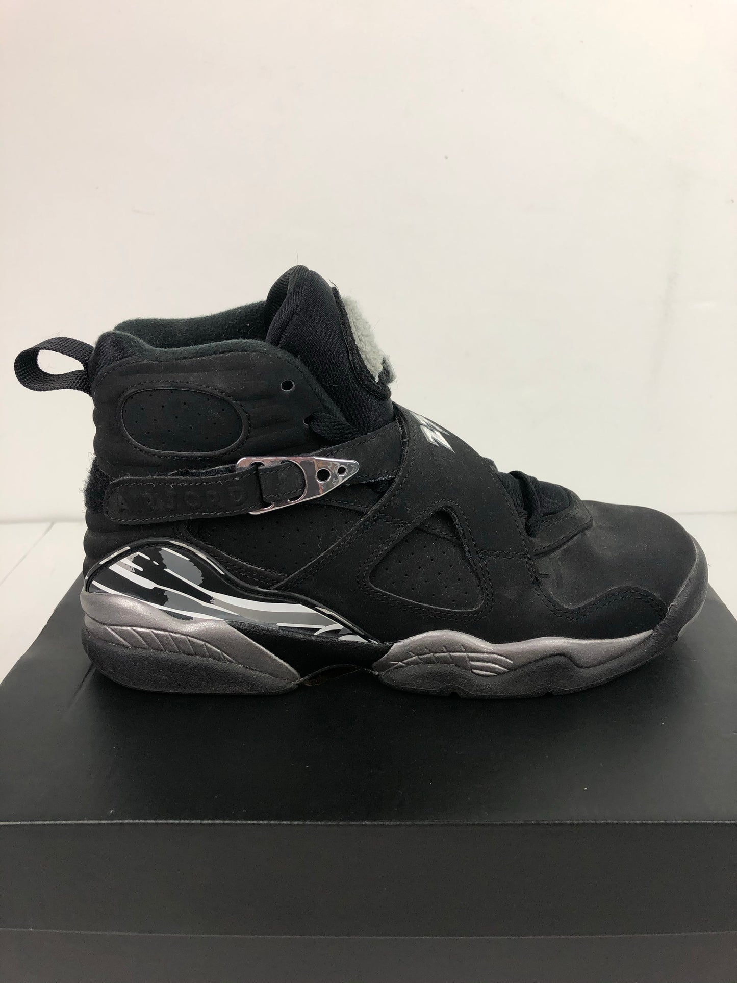 Preowned Air Jordan 8 Retro BG 'Chrome' Sz 5.5y