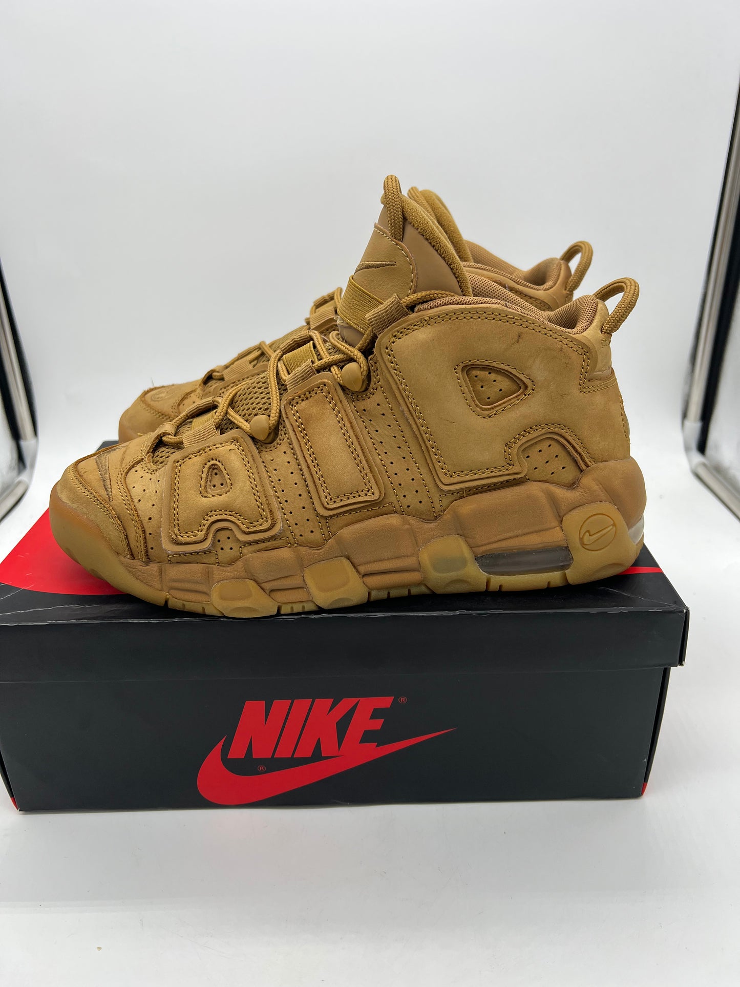 Used Nike More Uptempo Gs 'Flax' Sz 6.5y